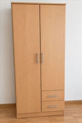 Kompletan nameštaj za sobu – krevet, orman itd.
