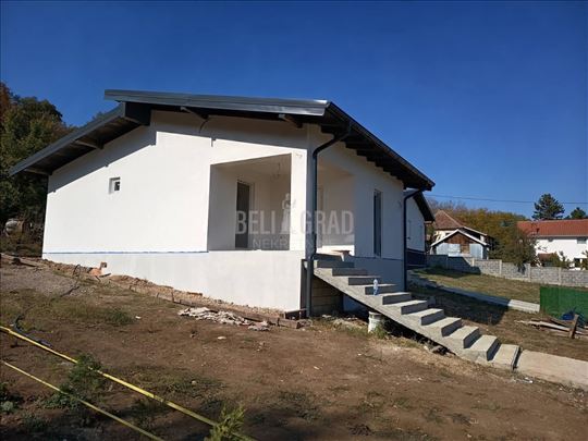 Kuća - novogradnja, Barajevo centar