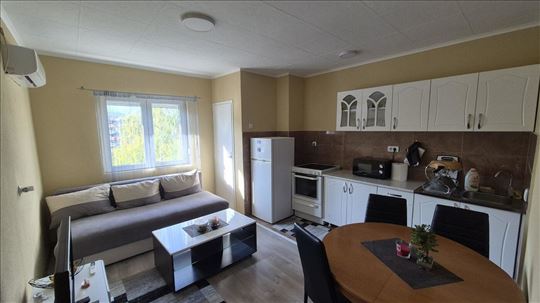 Loznica, Stan, 1.5, 43m2