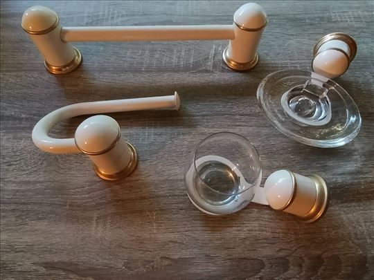 Retro galanterija za kupatilo