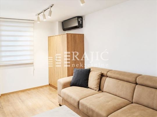 Vračar,Kalenić, Koče Kapetana, 25m2,0.5 #4646