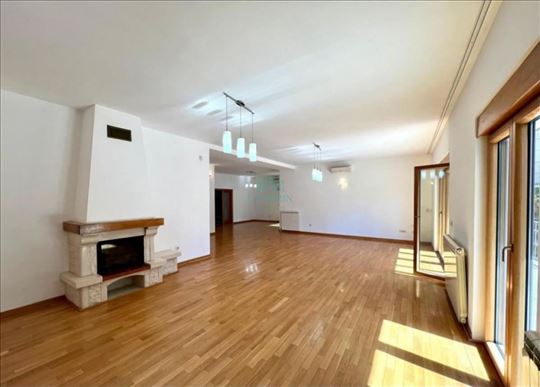 Luksuzna, rezidencijalna vila Senjak