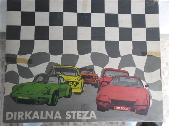Mehanotehnika Dirkalna steza, 1:87: 2 autića,2 upr