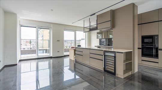 Lux Penthouse Vračar – Poslovni prostor ili stan