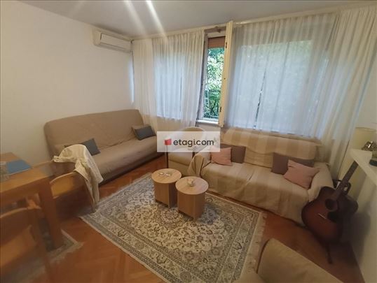 Stan Sa Terasom, BraĆe JerkoviĆ, OdliČna Lokacija