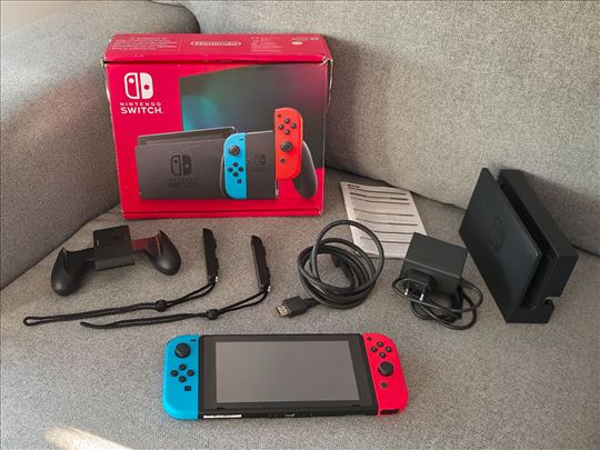 Nintendo Switch V2 Neon Red/Blue Kompletan