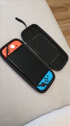 Nintendo Switch OLED - nekorišćen