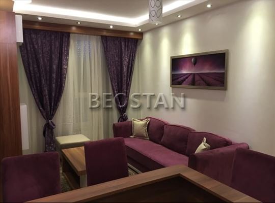Novi Beograd - Blok 63 novogradnja #69526