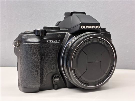Olympus Stylus 1s 28-300mm f2.8
