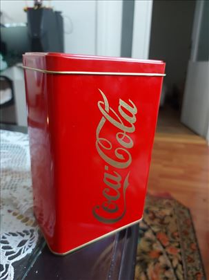 Coca cola kutija limena