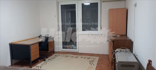Izdaje se stan kod Medicinskog fakulteta