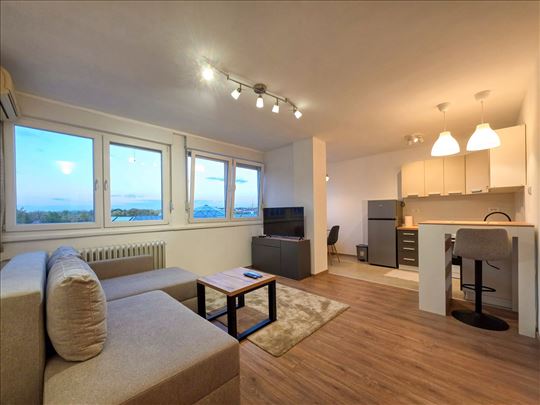 TOP ponuda, LUX, 40m2, 1.5, blok 21, Novi Beograd