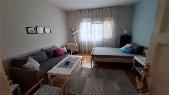 Voždovačka crkva, niski troškovi ID#1235311