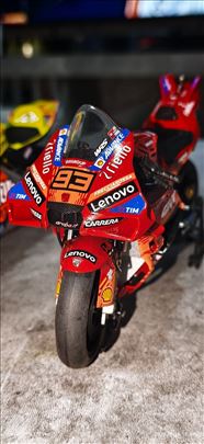 MotoGP 1:12 Ducati Lenovo 2025 Marc Marquez #93