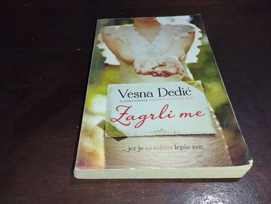Zagrli me