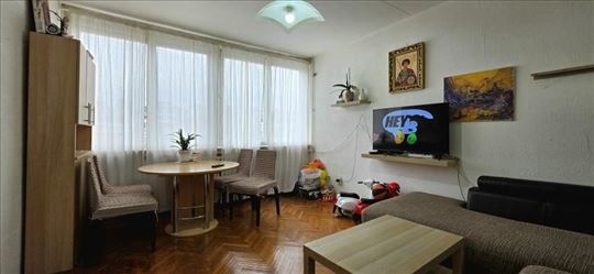 Zvezdara, Učiteljsko naselje, Mis Irbijeve, 2.0 st