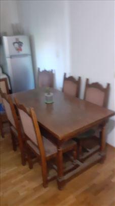 Antikvitet / Stilski komplet: Sto i 6 stolica 