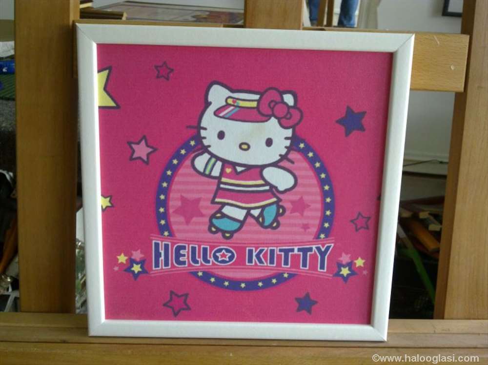 Hello Kitty | Halo Oglasi