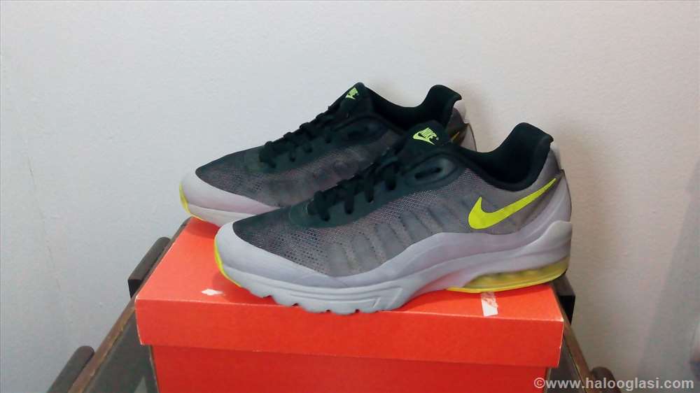 Nike Air Max Invigor Print Nike Air Max Invigor Print