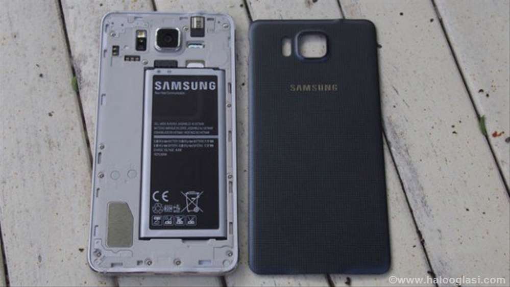 Galaxy s21 аккумулятор. Samsung Galaxy a3 2015 аккумулятор. Samsung Galaxy a10 батарея. Samsung Galaxy g5 съёмная батарея. Аккумулятор на самсунг с3.