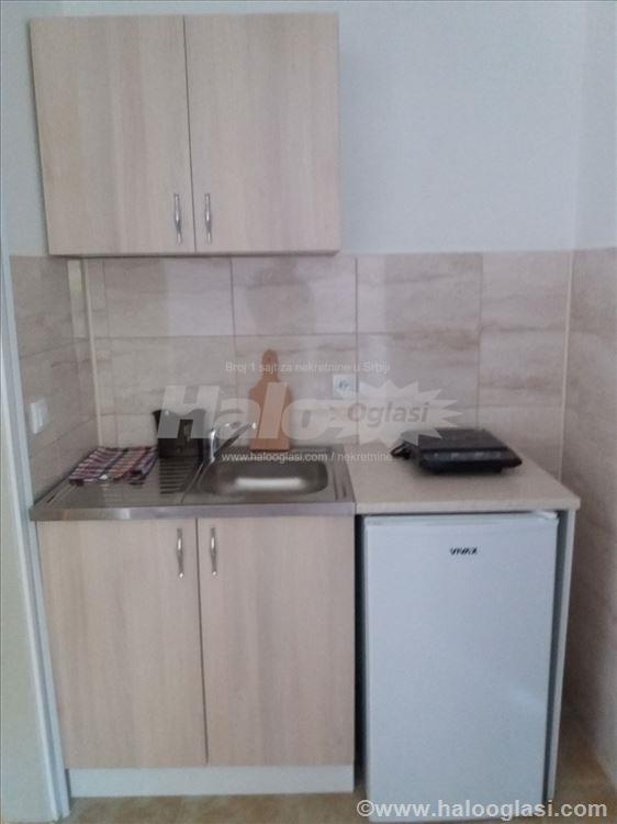 Izdavanje apartmana/Aerodrom — fotografija