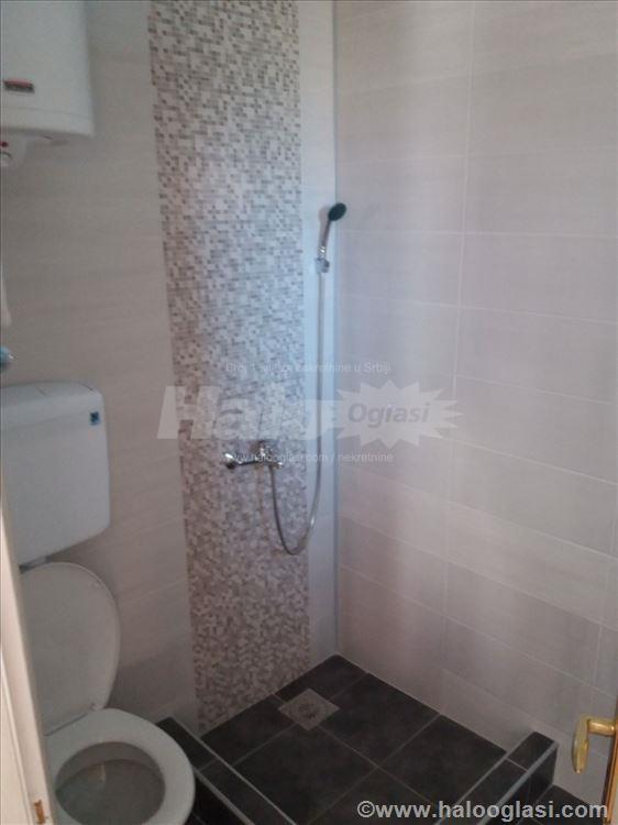 Izdavanje apartmana/Aerodrom — fotografija