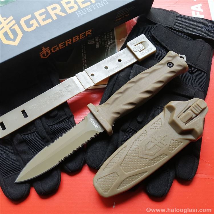 Gerber De Facto