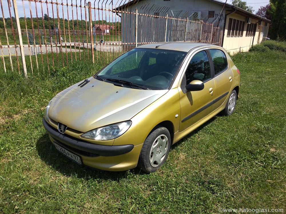 Peugeot 206 бензин