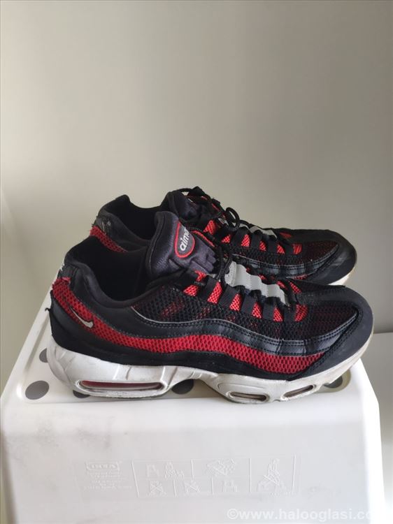nike 95 red and black