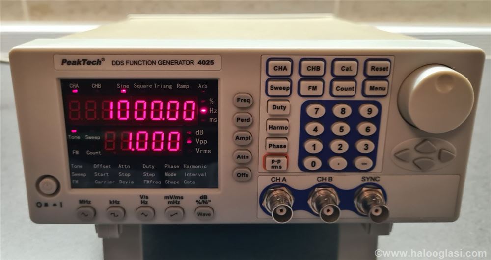PeakTech generator funkcija 4025 40 mHz 5 MHz Halo Oglasi