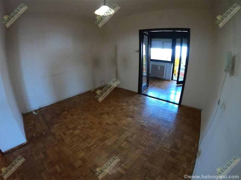 Prodaja Stan Zemun polje 2.5 66m2 uknjizen odmah u Halo Oglasi