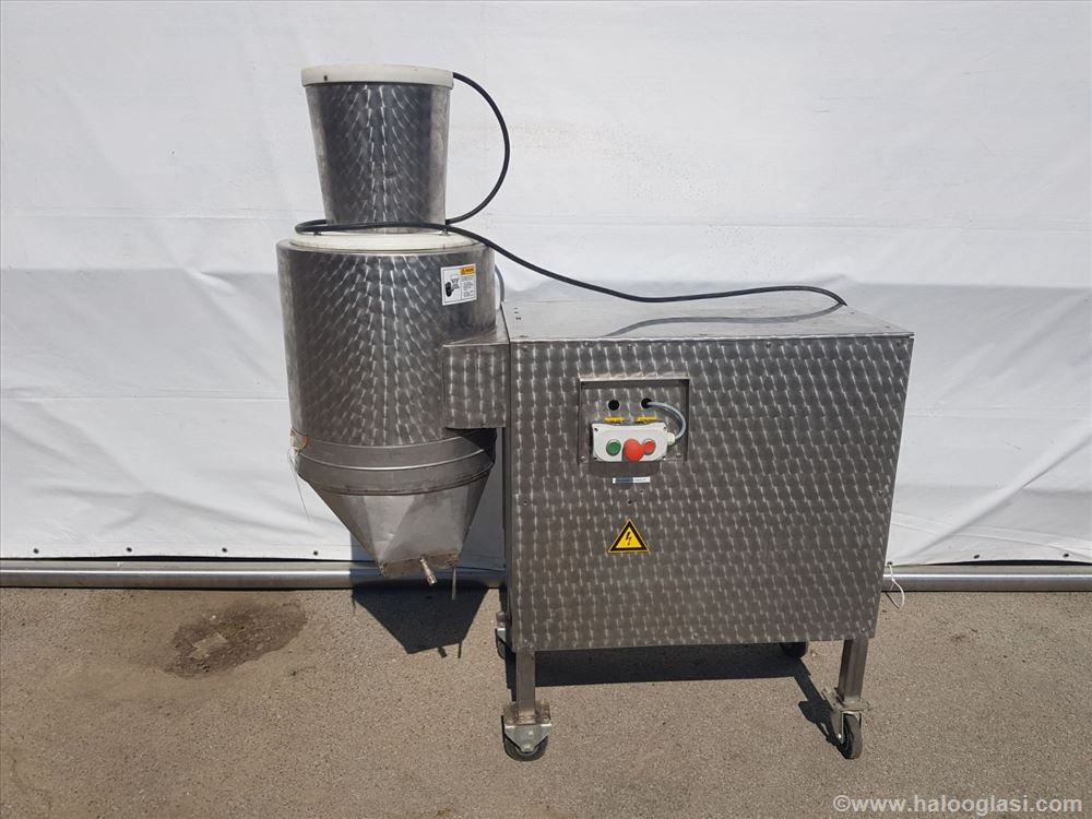 Industrijski mlin za orahe / Nut grinding mill Halo Oglasi