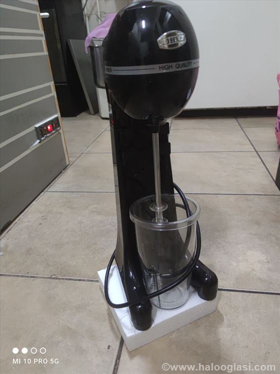 Johny drink mixer ak/2 Halo Oglasi