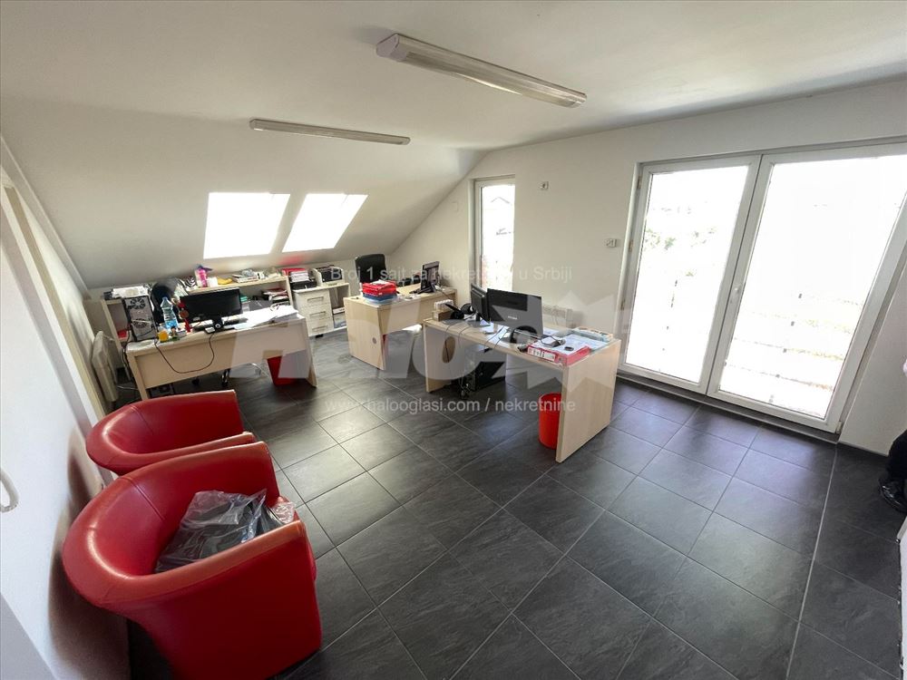 Krnjača, Zrenjaninski put 52m2 Halo Oglasi