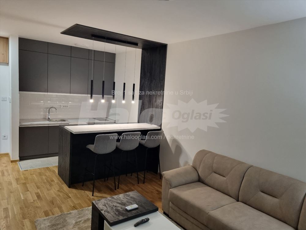 Fotografija stana 7 od 17