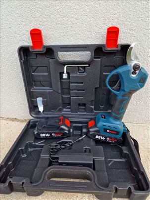 Bosch Aku makaze za orezivanje voca 88v + dve bate | Halo Oglasi