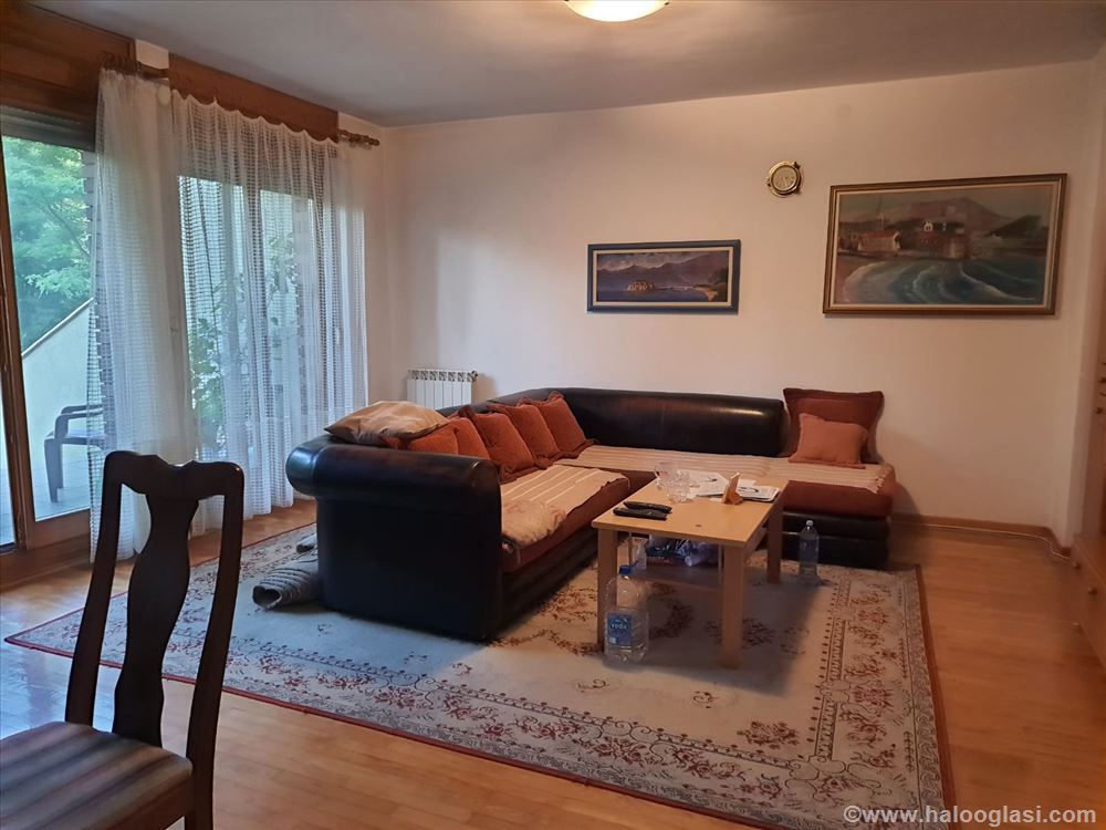 Kuća Savski venac Halo Oglasi