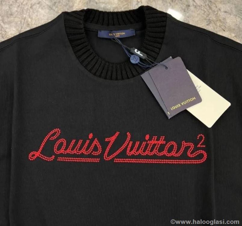 Louis vuitton EMBROIDERED MOCKNECK .