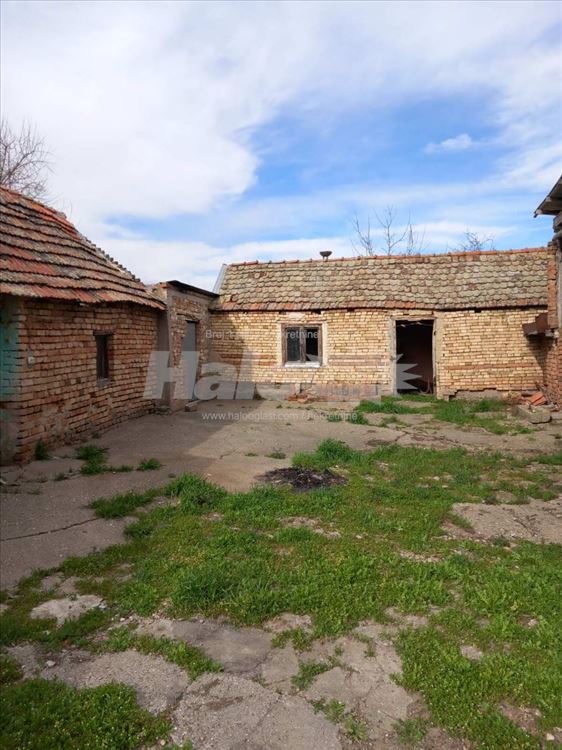 Дом в Томашевце — фото