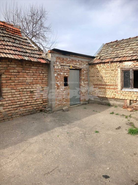 Дом в Томашевце — фото