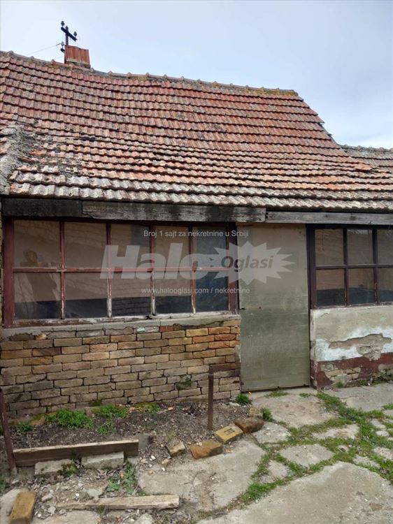 Дом в Томашевце — фото