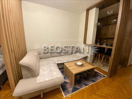 izdavanje-stanova-yubc-halo-oglasi