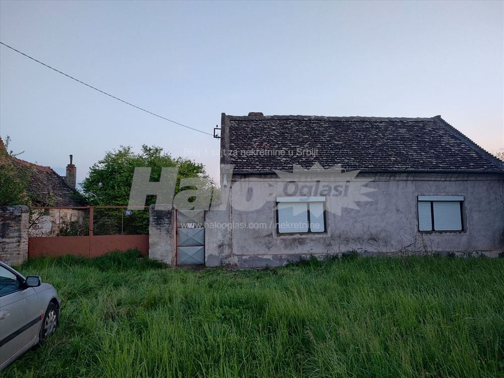 Samoš kuća i imanje na prodaju | Halo Oglasi