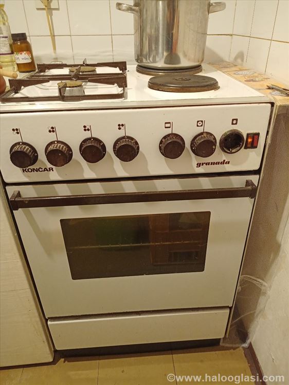 Šporet dve plinske i dve električne ringle i rerna | Halo Oglasi