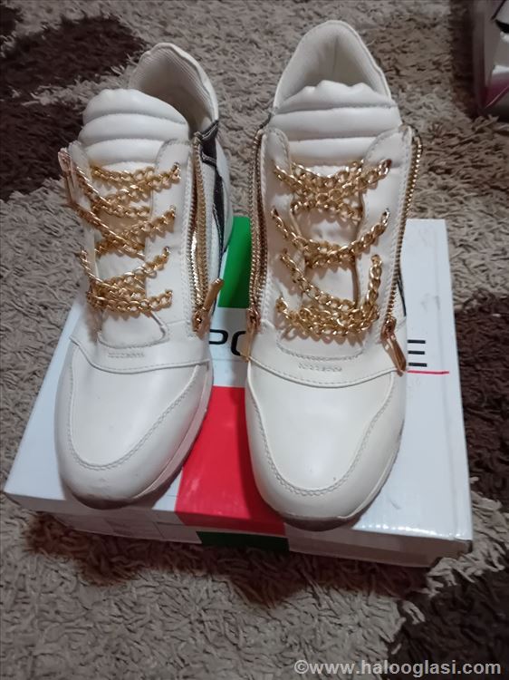 Elegantne Patike Halo Oglasi