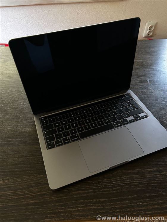 MacBook pro 13' M1/8GB/256GB 2020 | Halo Oglasi