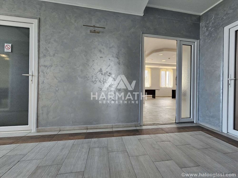 Poslovna zgrada za izdavanje, 480m2, Subotica — fotografija