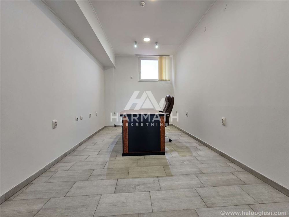 Poslovna zgrada za izdavanje, 480m2, Subotica — fotografija