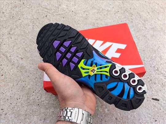Nike Air Max Plus TN Kaomoji | Halo Oglasi
