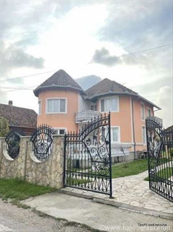 www.halooglasi.com